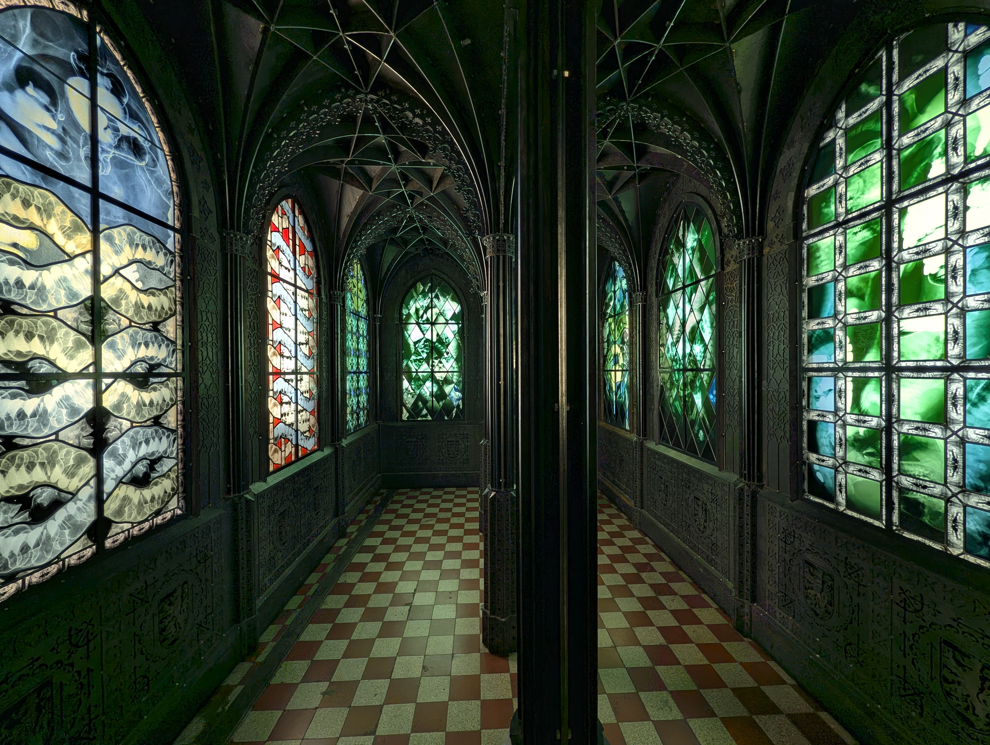 La Chapelle de Wim Delwoye en exposition à la Völklinger Hütte 