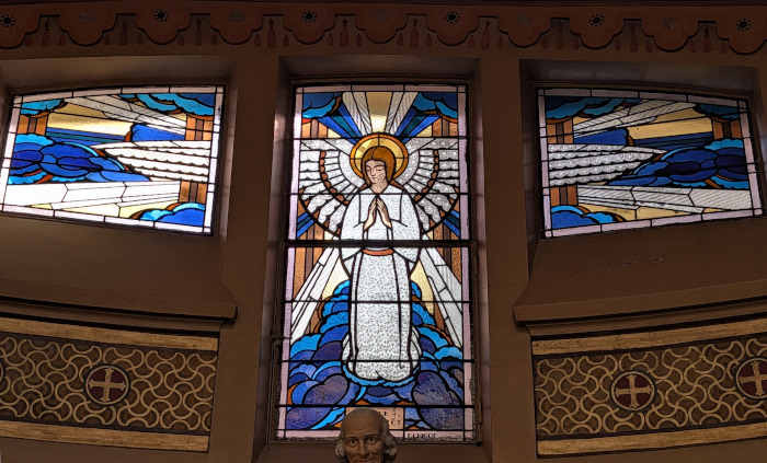 Les vitraux de Francis Chigot à l'église Saint-Blaise de Vichy (1927)