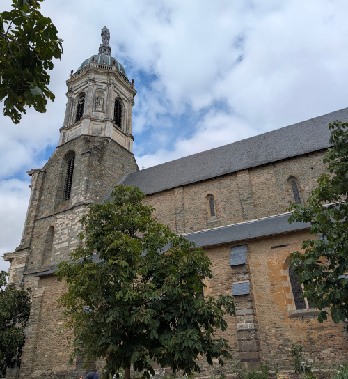 Église Notre-Dame-en-Saint-Melaine de Rennes