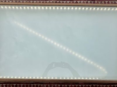 Table lumineuse grand format (photo 3/6) - Annonces du vitrail - Infovitrail