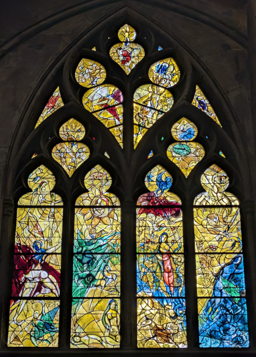 Les vitraux de Marc Chagall à la cathédrale Saint-Étienne de Metz (1964)