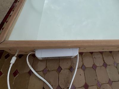 Table lumineuse grand format (photo 2/6) - Annonces du vitrail - Infovitrail